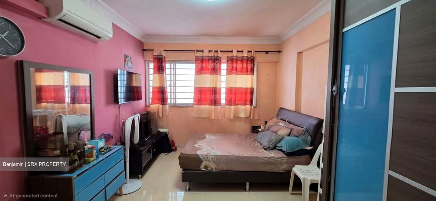 Blk 559 Jurong West Street 42 (Jurong West), HDB Executive #576083611
